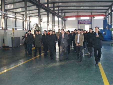 万通模具半钢项目喜迎百人现场观摩会