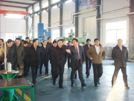 万通模具半钢项目喜迎百人现场观摩会