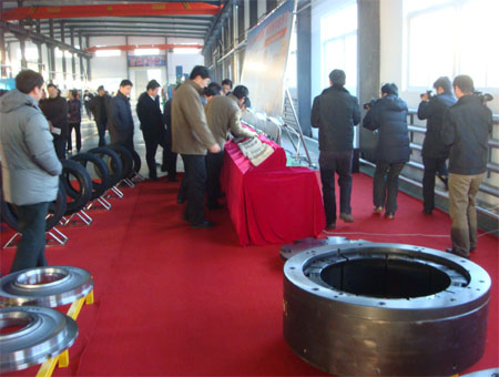 万通模具半钢项目喜迎百人现场观摩会